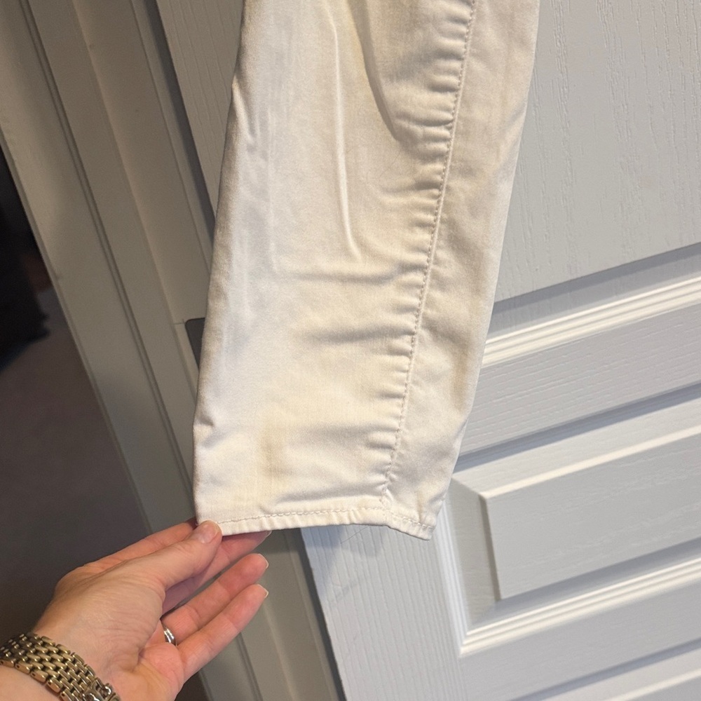 Articles Of Society Women's Skinny Jeans in white - Picture 4 of 6